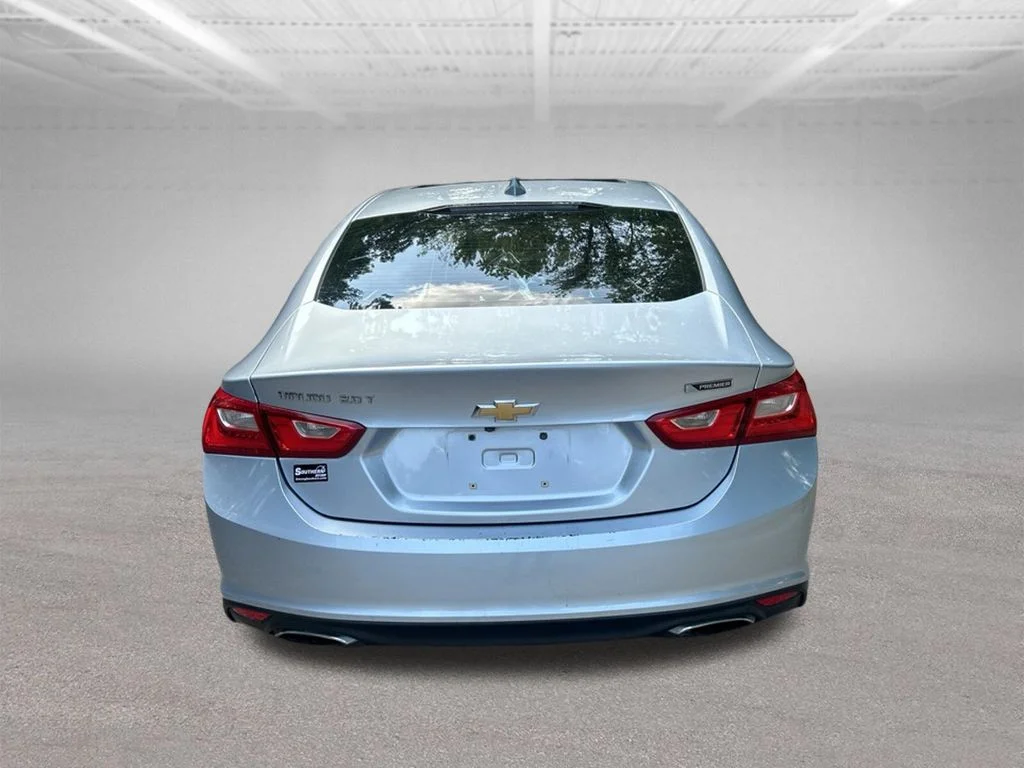 Used 2017 Blue Chevrolet Premier image 4