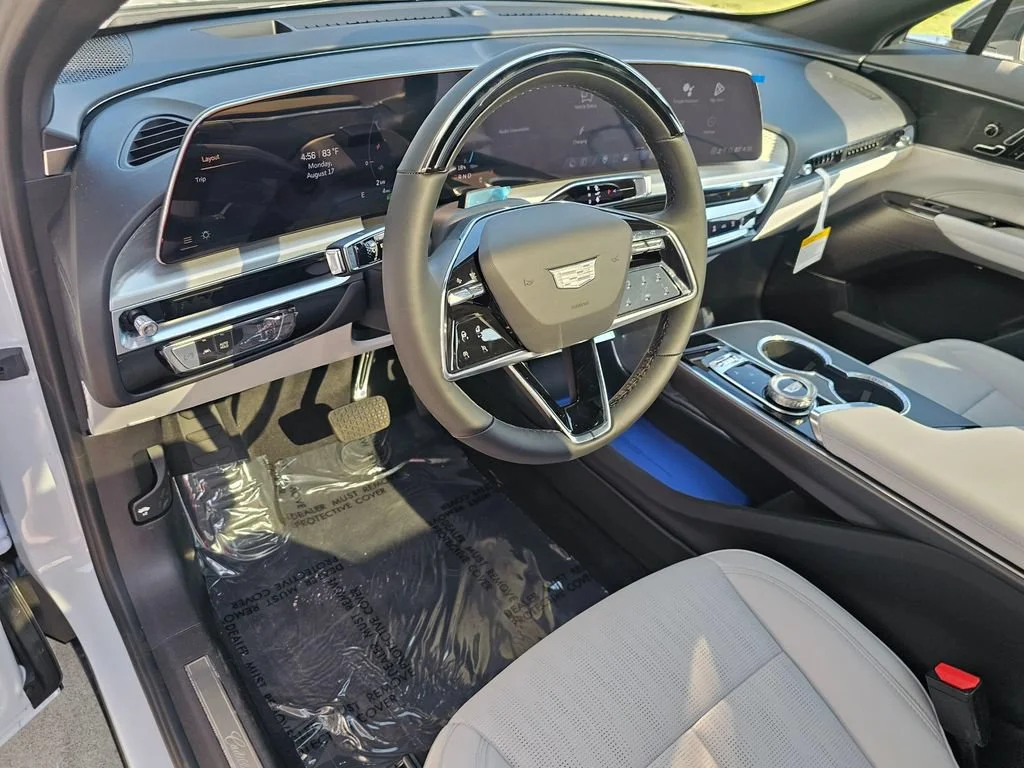 2026 Cadillac LYRIQ Luxury - Photo 19