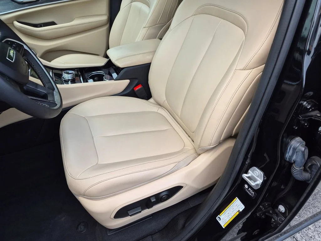 Used 2023 Black Jeep 4xe image 24