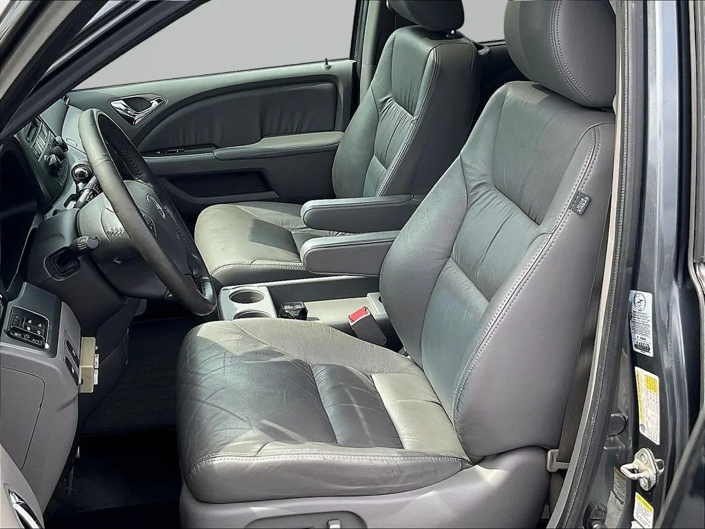 Used 2010 Polished Metal Metallic Honda EX-L image 26