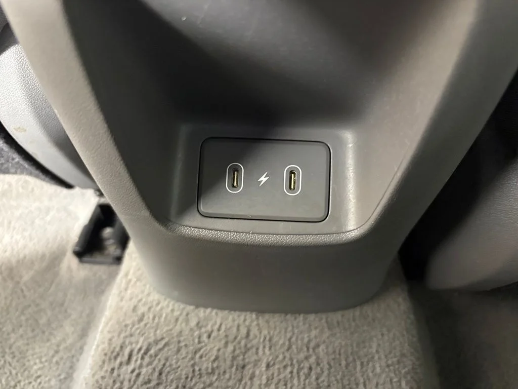 Used 2024 Gray Hyundai SEL image 35
