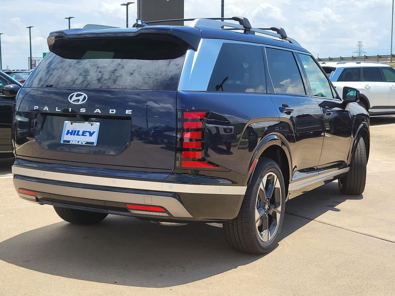 New 2026 Pacific Sapphire Hyundai Limited FWD image 5