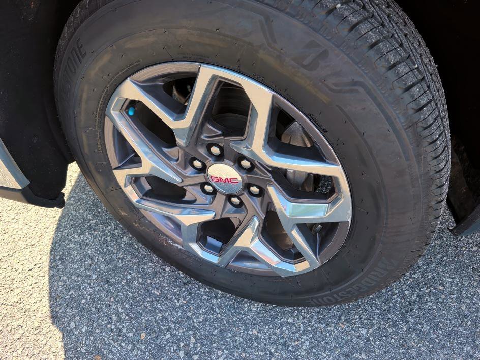 Used 2023 Pacific Blue Metallic GMC SLE image 7