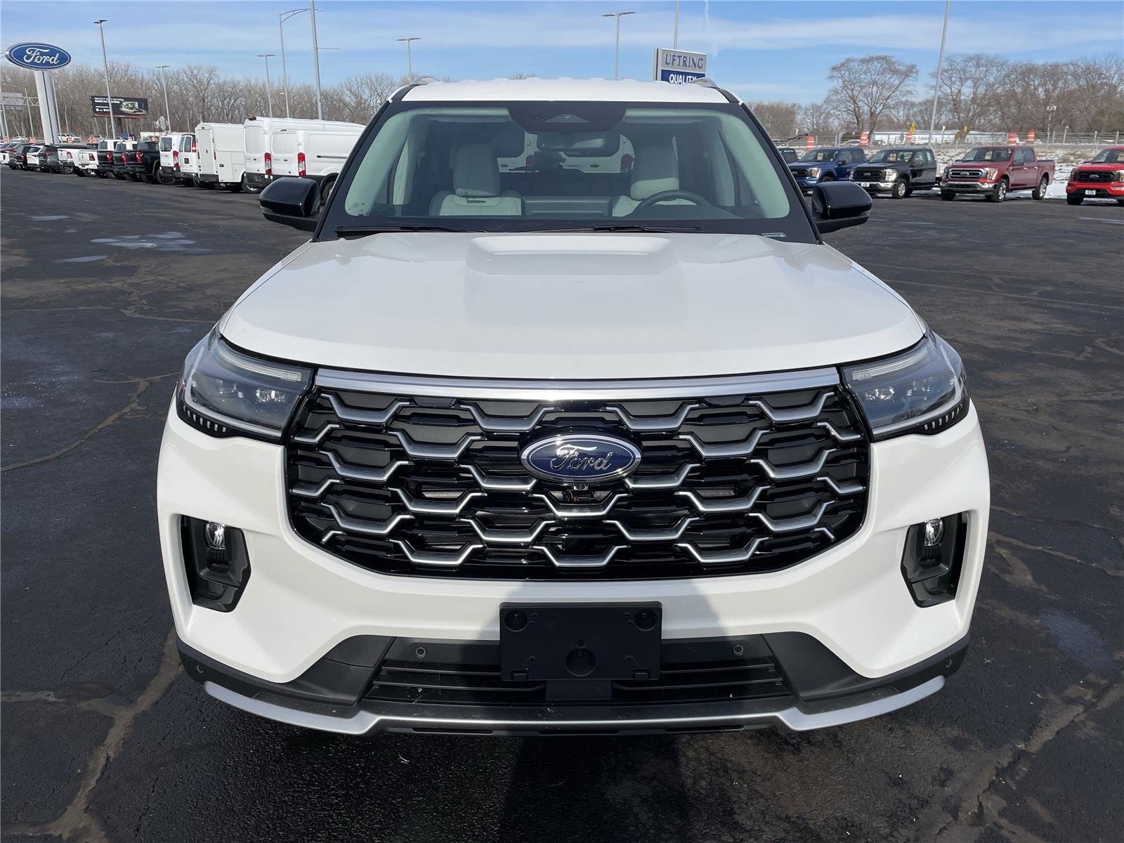 New 2026 Star White Metallic Tri-Coat Ford Platinum™ image 60