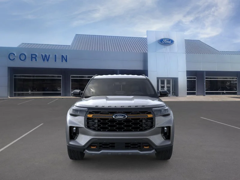 New 2026 Carbonized Gray Metallic Ford Tremor® image 7