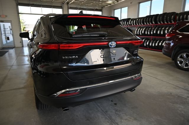 2021 Toyota Venza XLE - Photo 7