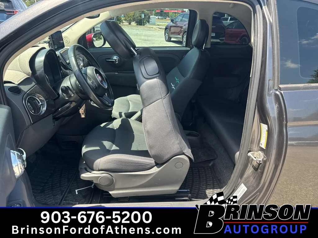 Used 2016 Granito Lucente (Granite Crystal) FIAT Pop image 13