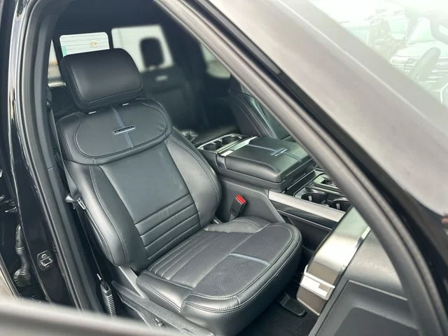 Used 2025 Black Ford Platinum image 27