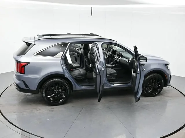 Used 2021 Everlasting Silver Kia SX image 48