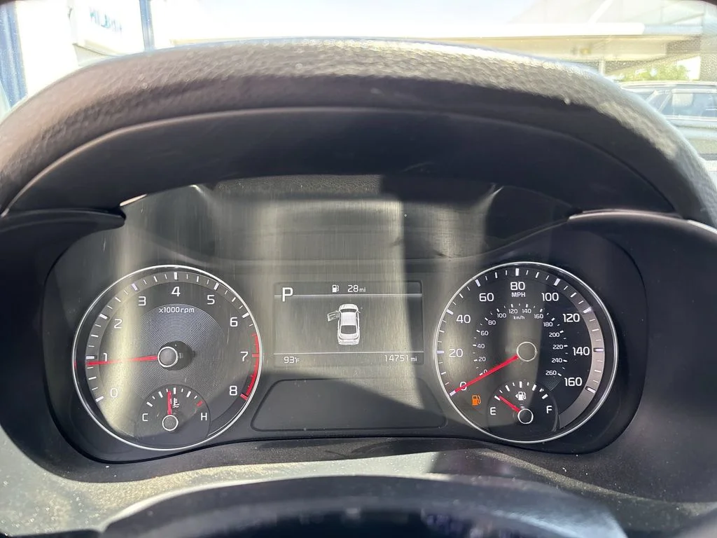 Used 2024 Gray Kia LXS image 10