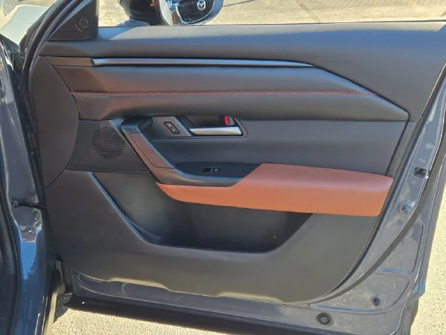 Used 2024 Gray Mazda 2.5 Turbo Meridian Edition image 4