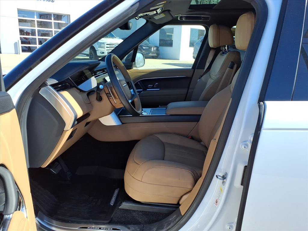 2026 Land Rover Range Rover SE - Photo 11