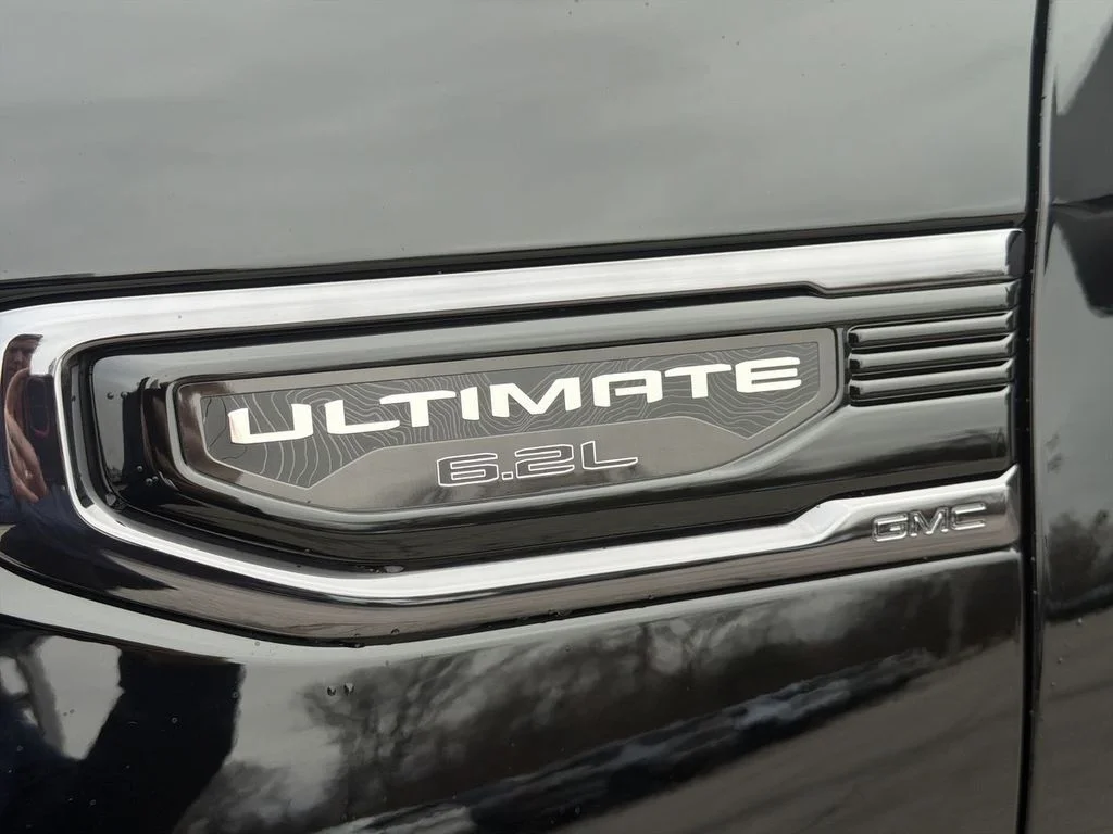 Used 2026 Black GMC Denali Ultimate image 32