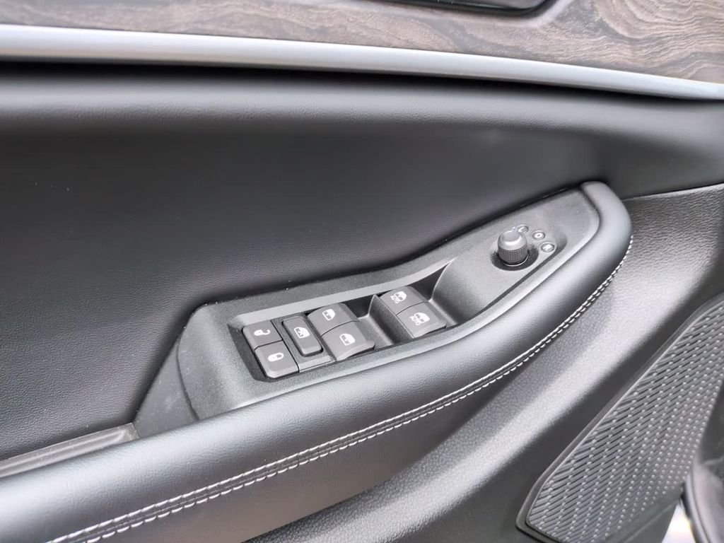 New 2026 Black Jeep Altitude image 15