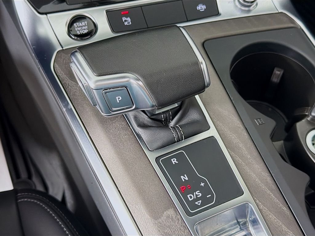 Used 2024 Manhattan Gray Metallic Audi Premium image 17