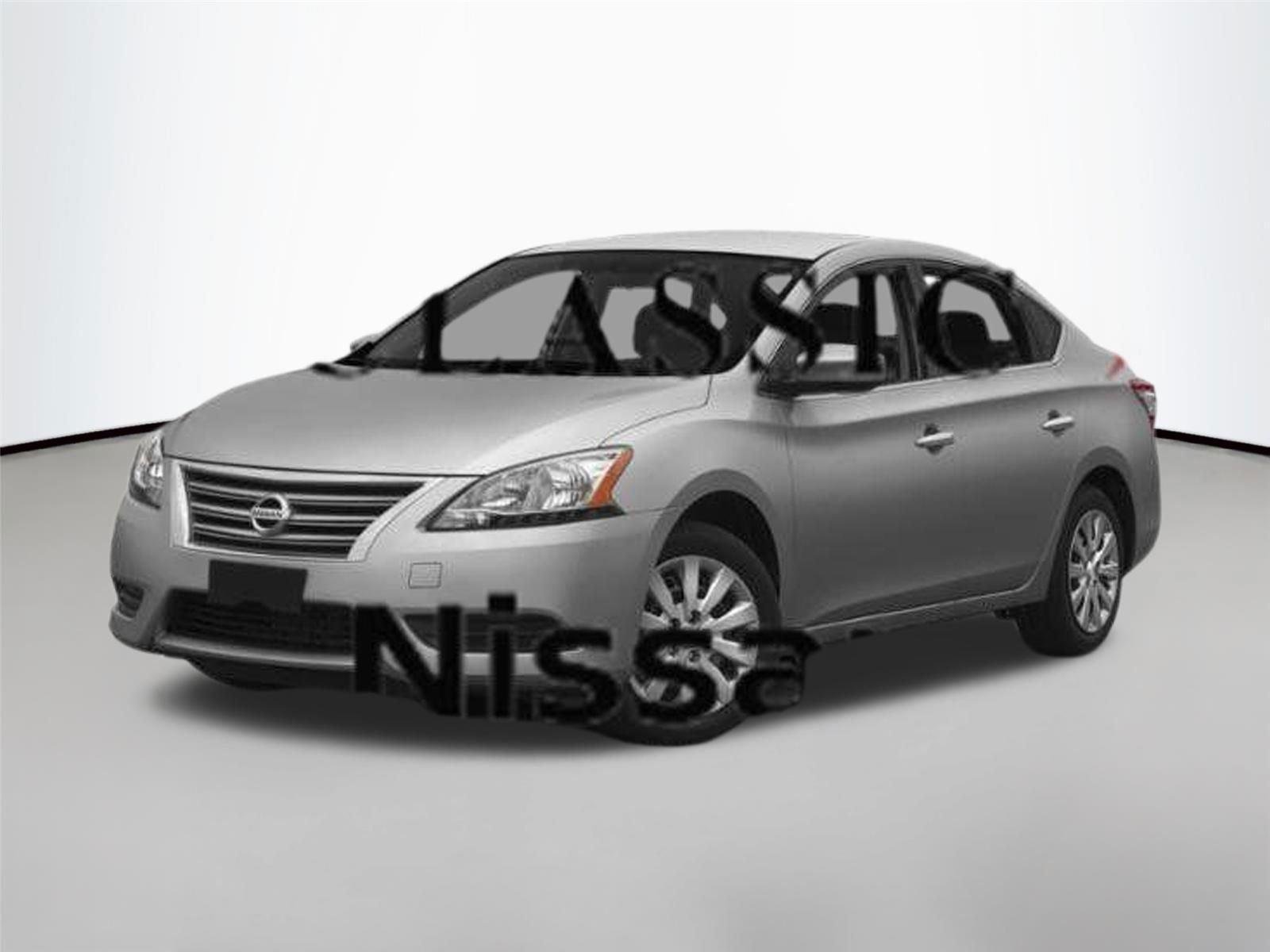 Used 2015 Aspen White Nissan SV image 1