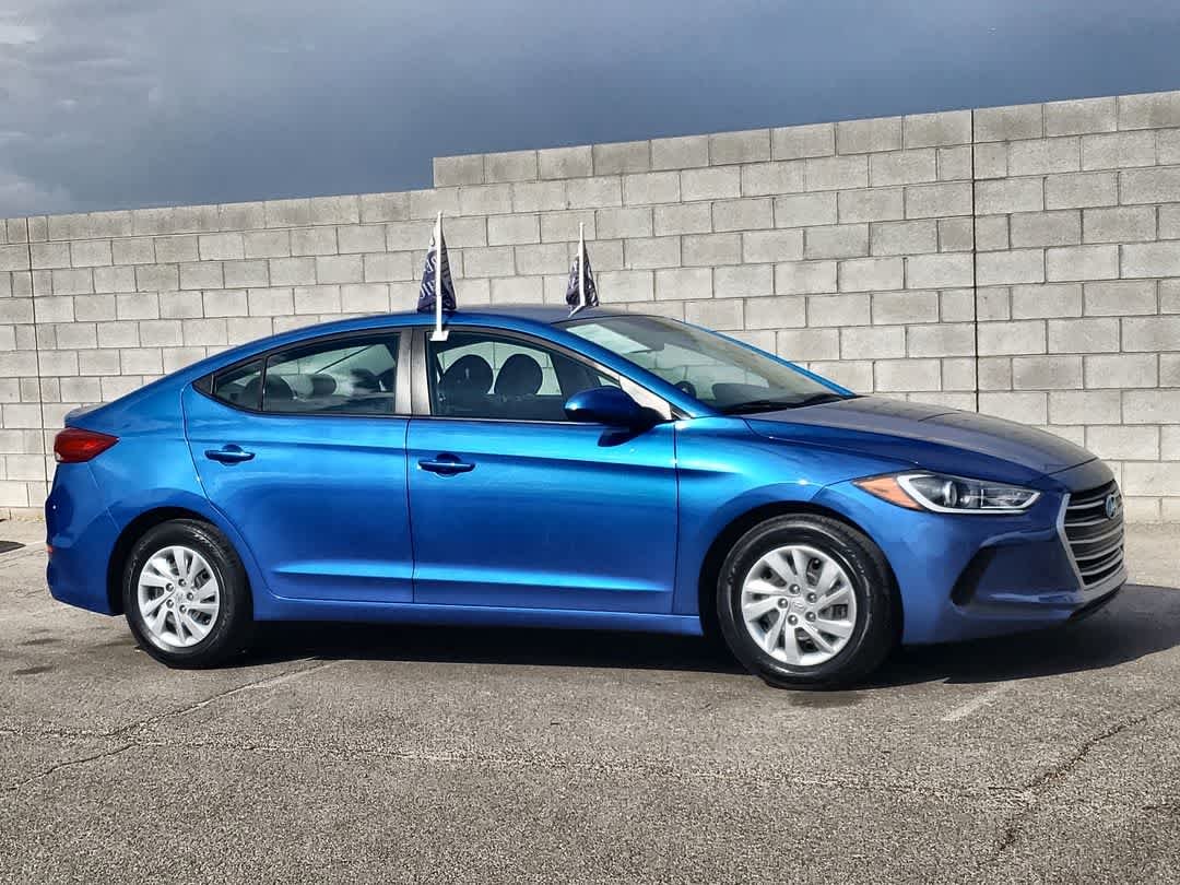 2018 Hyundai Elantra SE