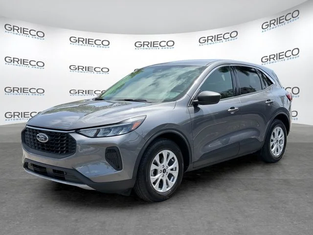 Used 2024 Gray Ford Active image 3