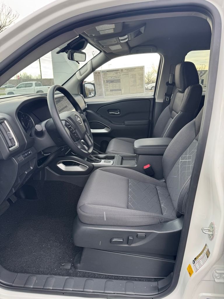 2026 Nissan Frontier SV - Photo 10