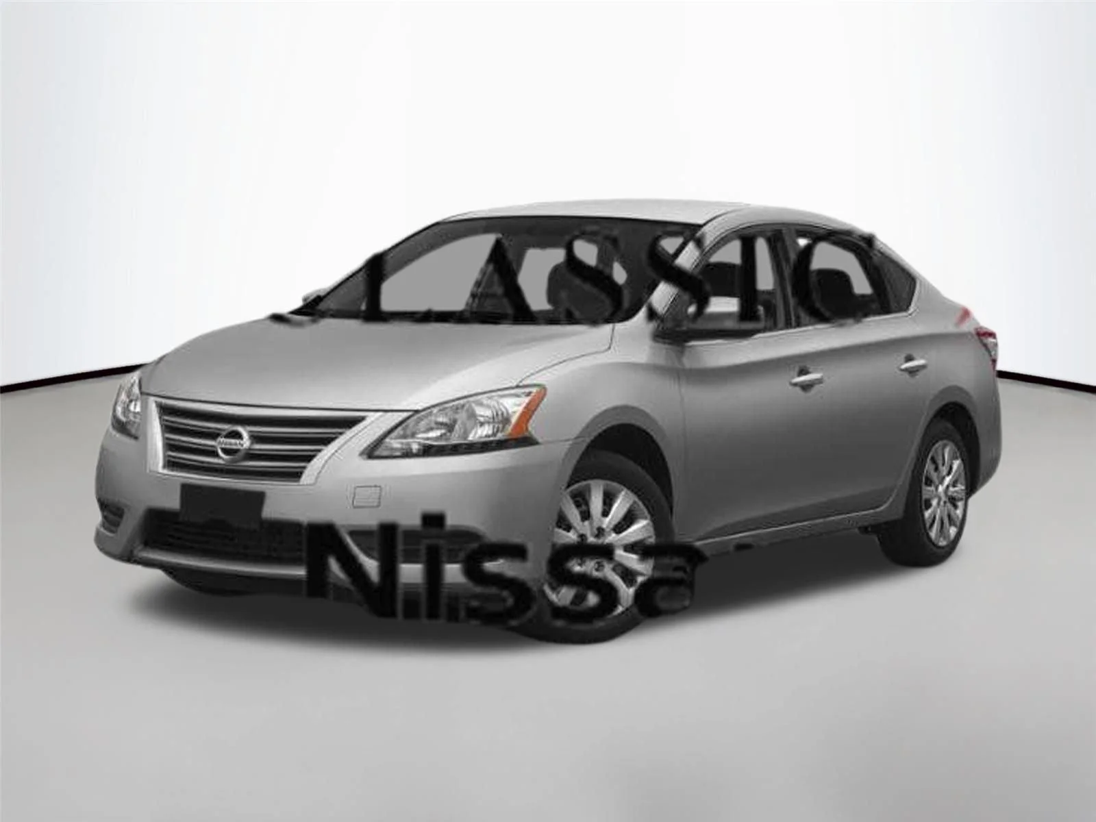 Used 2015 Aspen White Nissan SV image 2