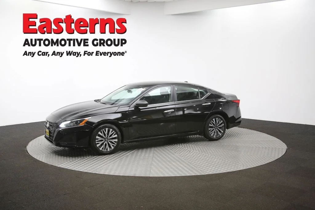 Used 2024 Black Nissan 2.5 SV image 56