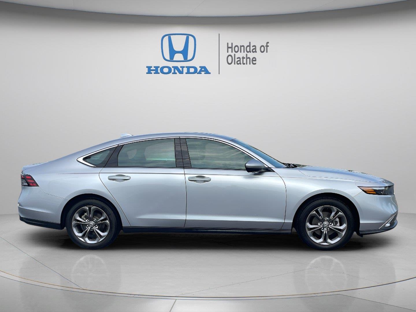 Certified 2024 Honda Accord EX with VIN 1HGCY1F34RA048915 for sale in Kansas City