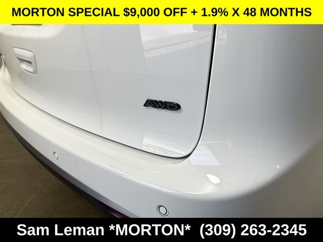 New 2026 Bright White Clear-Coat Exterior Paint Chrysler Select image 35