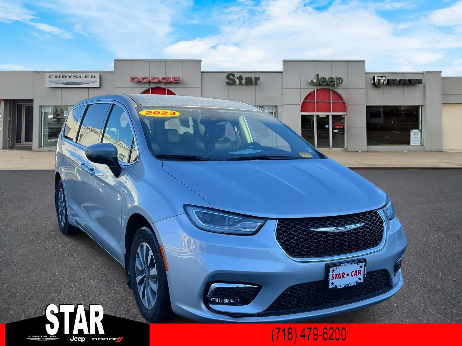 2023 Chrysler Pacifica Hybrid