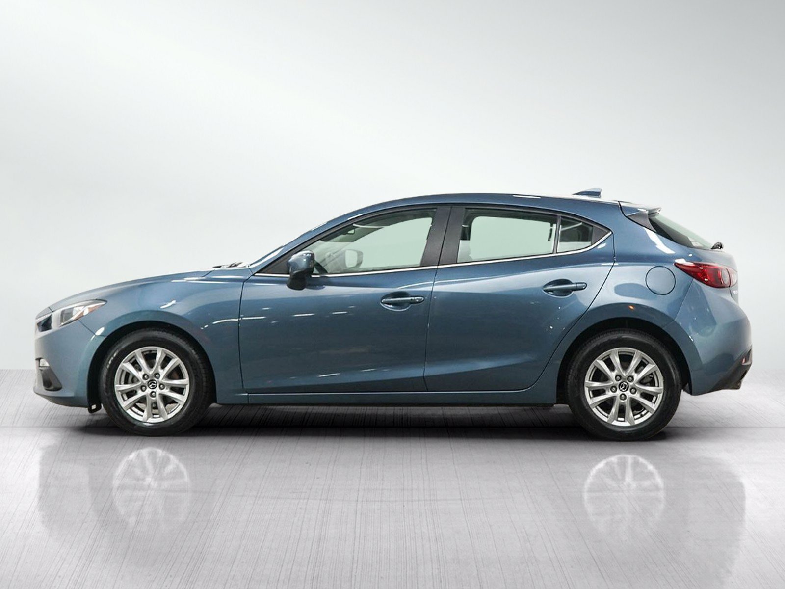 Used 2016 Mazda MAZDA3 i Touring with VIN 3MZBM1M73GM296744 for sale in Minneapolis, Minnesota