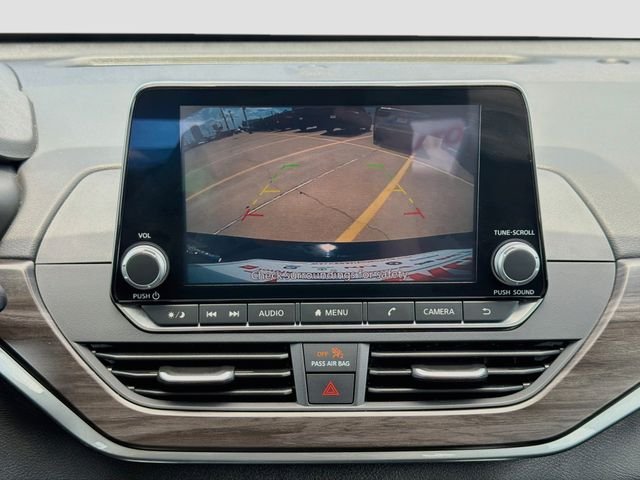 Used 2025 Black Nissan 2.5 SV image 14