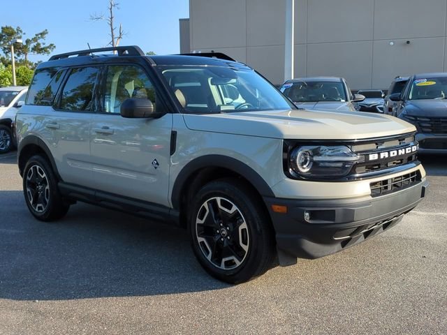 Used 2024 Beige Ford Outer Banks image 3