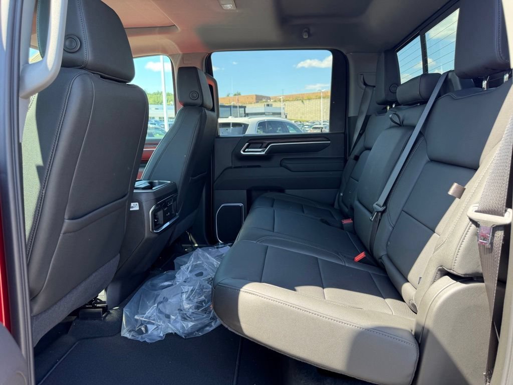 2026 GMC Sierra 2500HD SLT - Photo 7