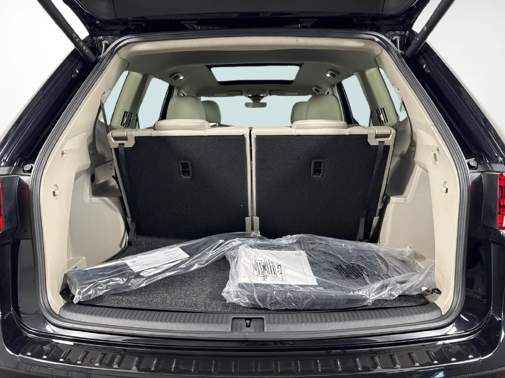 New 2026 Black Volkswagen SE w/Technology image 11