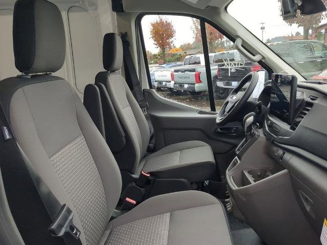 New 2026 Oxford White Ford Cargo Van image 28