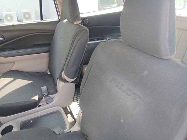 Used 2021 Platinum White Pearl Honda Touring 7-Passenger image 11