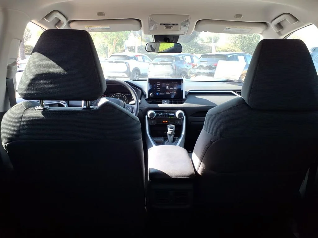 Used 2025 Silver Toyota LE image 9