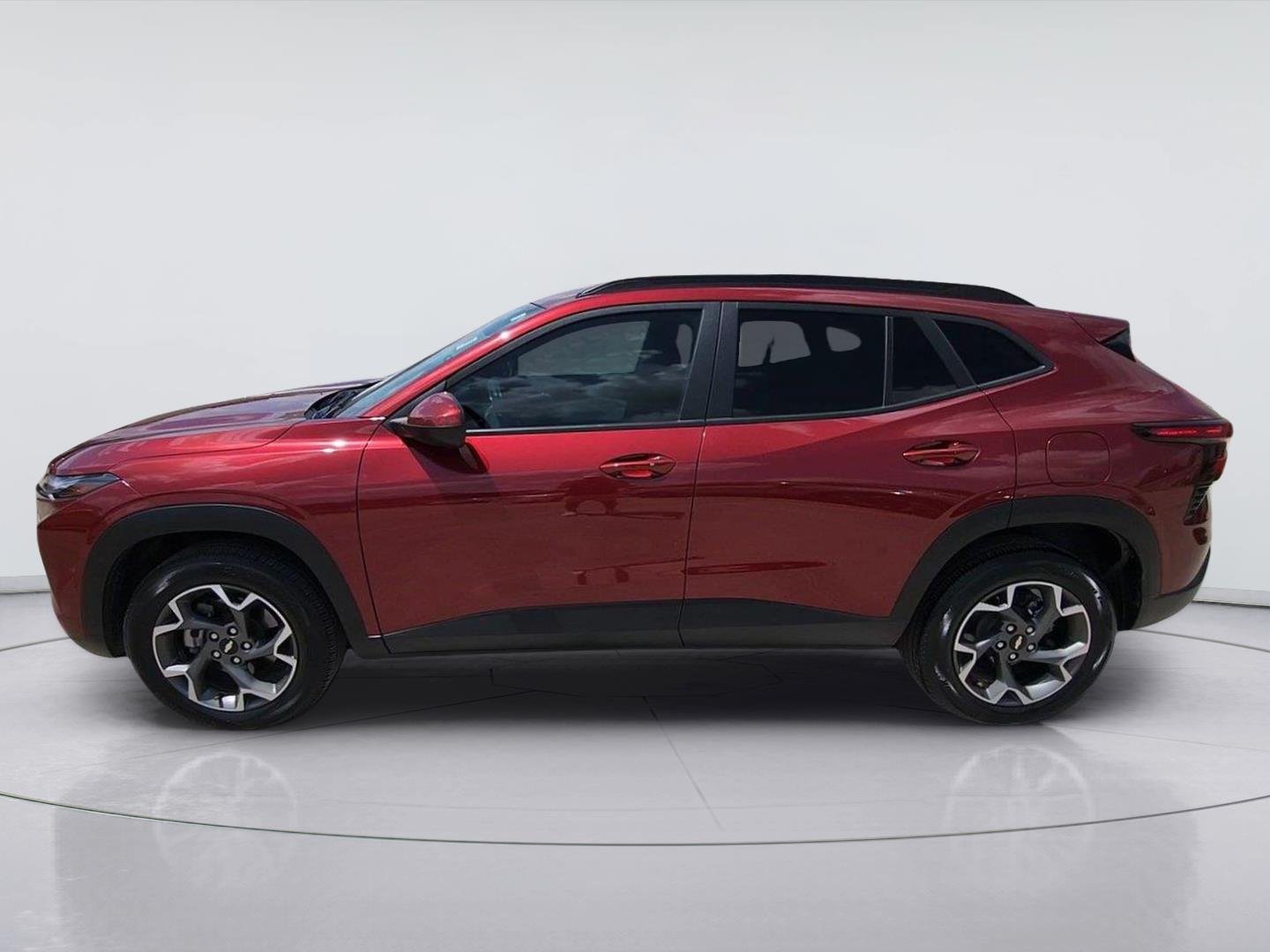 2024 Chevrolet Trax LT - 3