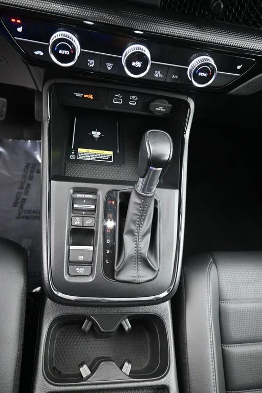 Used 2025  Honda EX-L image 17
