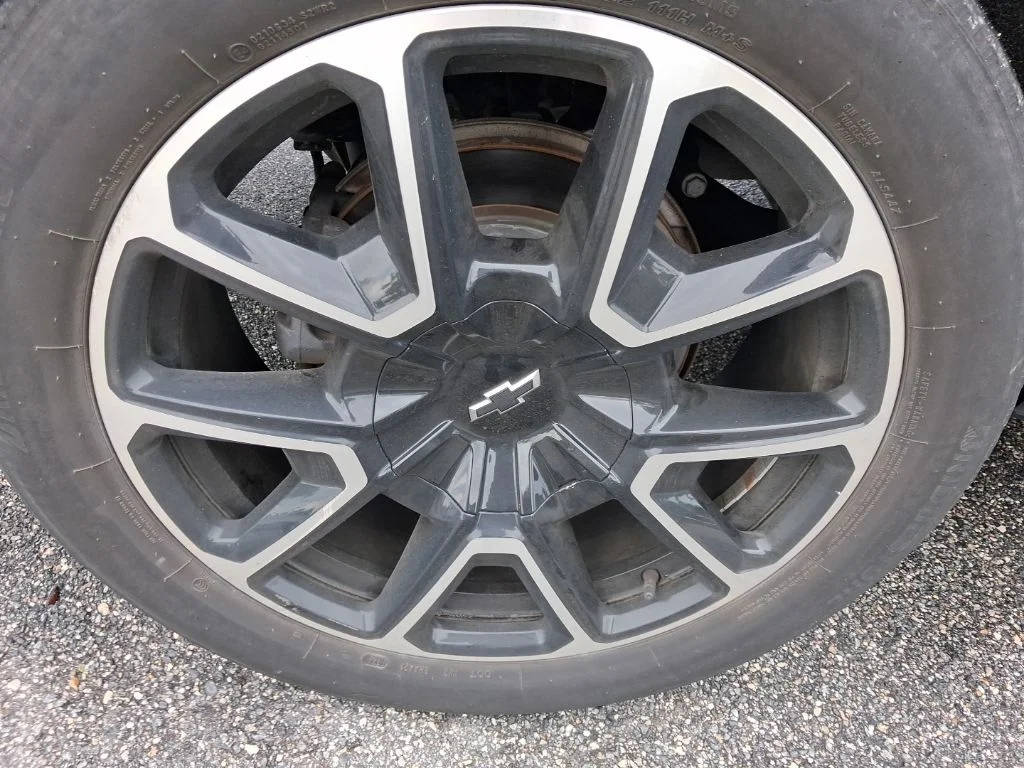 Used 2022 Gray Chevrolet RST image 18
