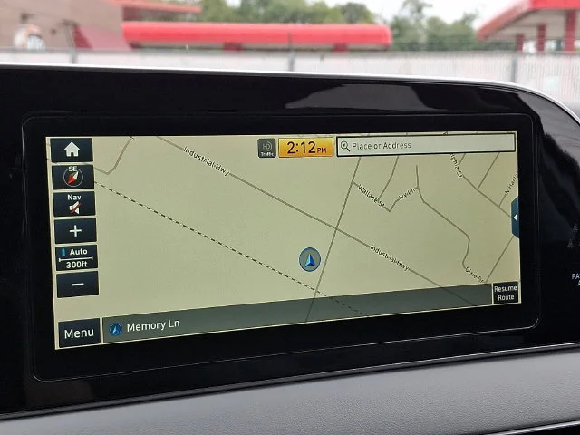 Used 2020 Silver Hyundai SEL image 18