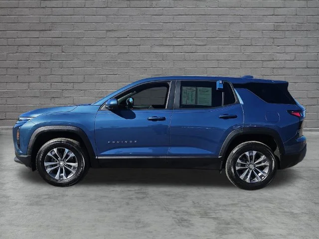 Used 2025 Lakeshore Blue Metallic Chevrolet LT image 2