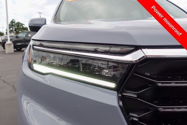 Used 2023 Gray Honda Touring image 5