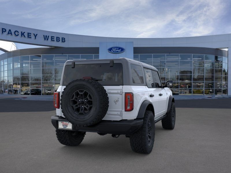 New 2026 Oxford White Ford Badlands® image 8