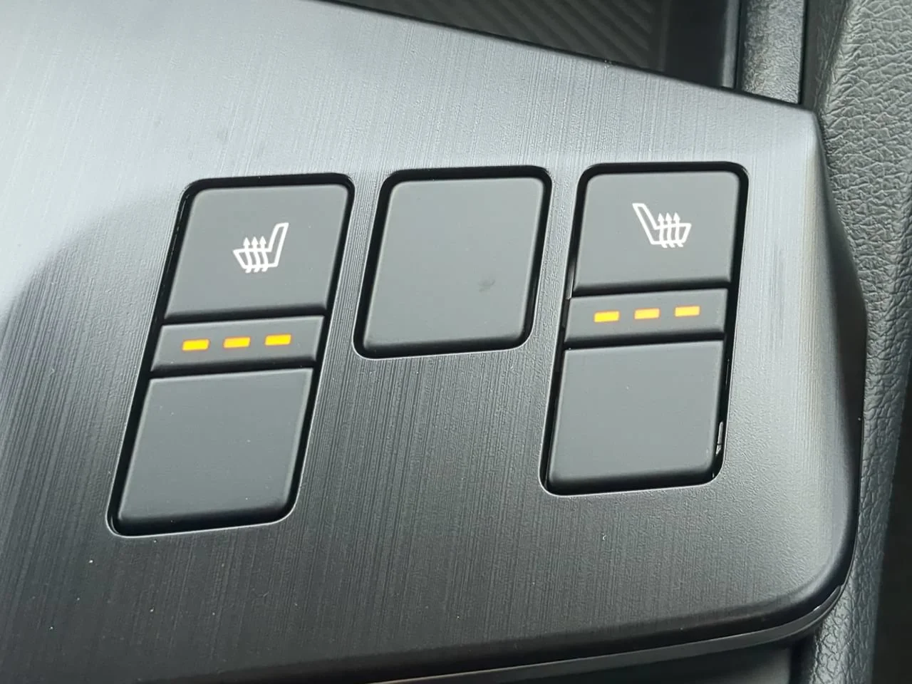 New 2027 Fusion Black Kia S image 25