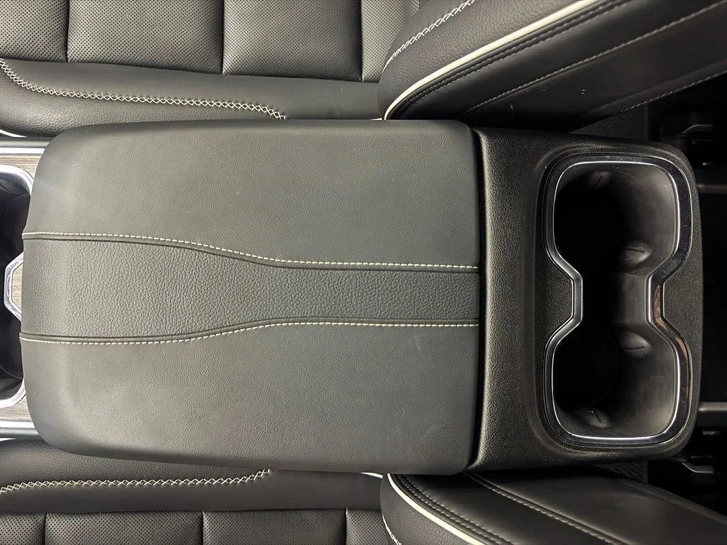Used 2024 Ebony Twilight Metallic GMC Denali image 34