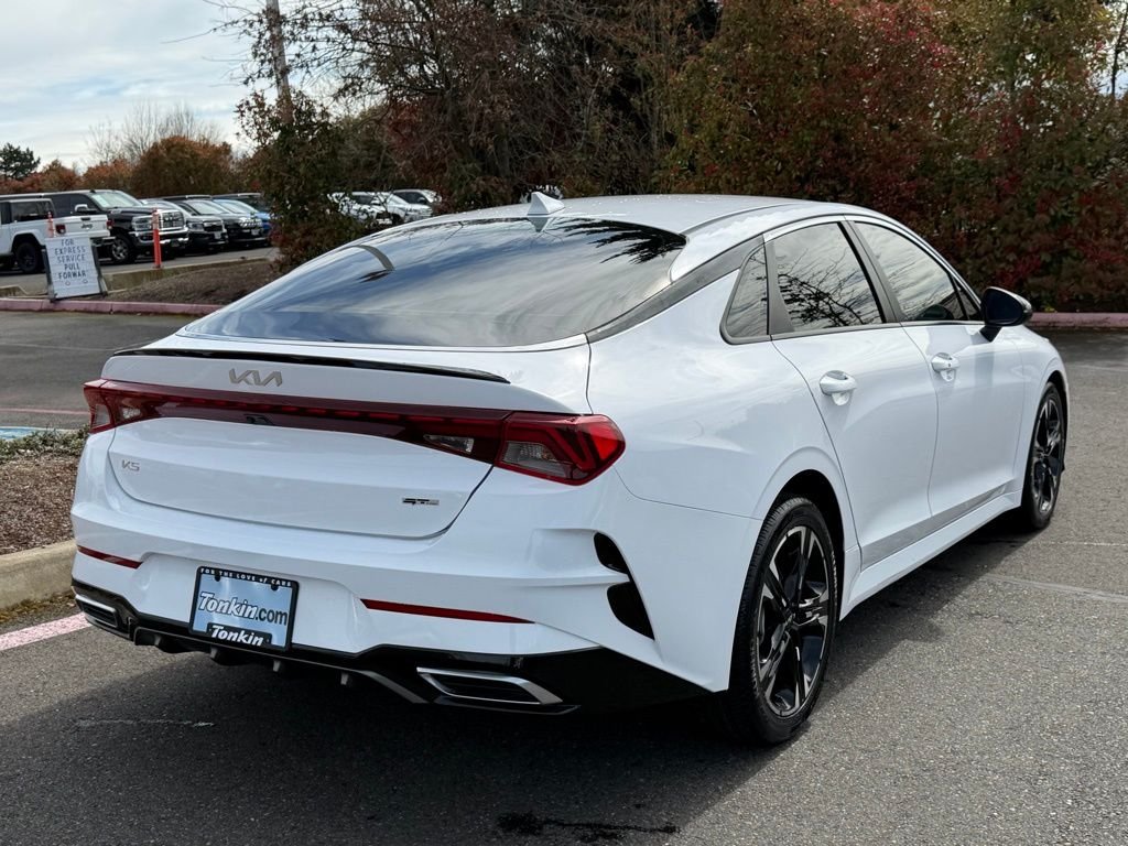 Used 2024 Glacial White Pearl Kia GT-Line image 6