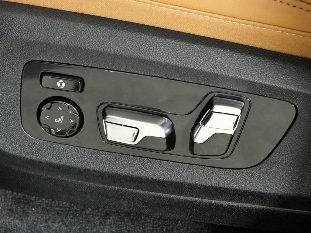 Certified Used 2026 Brooklyn Grey Metallic BMW xDrive40i image 44