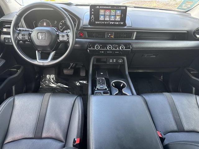 Used 2024 Black Honda Touring image 16