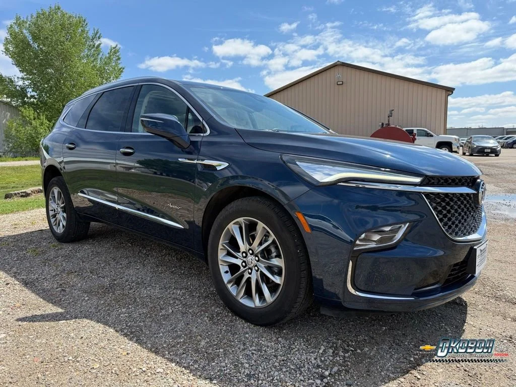 2023 Buick Enclave Avenir AWD's photo