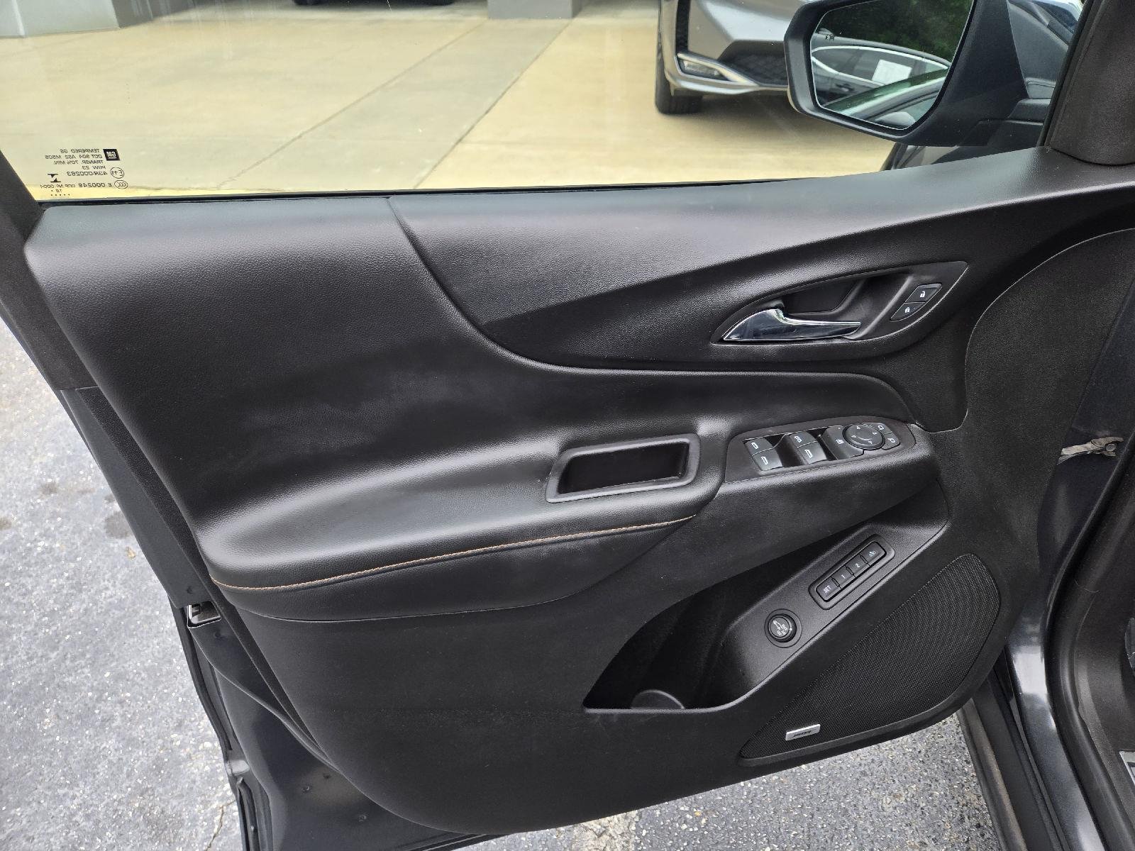 Used 2019 Nightfall Gray Metallic Chevrolet Premier image 18